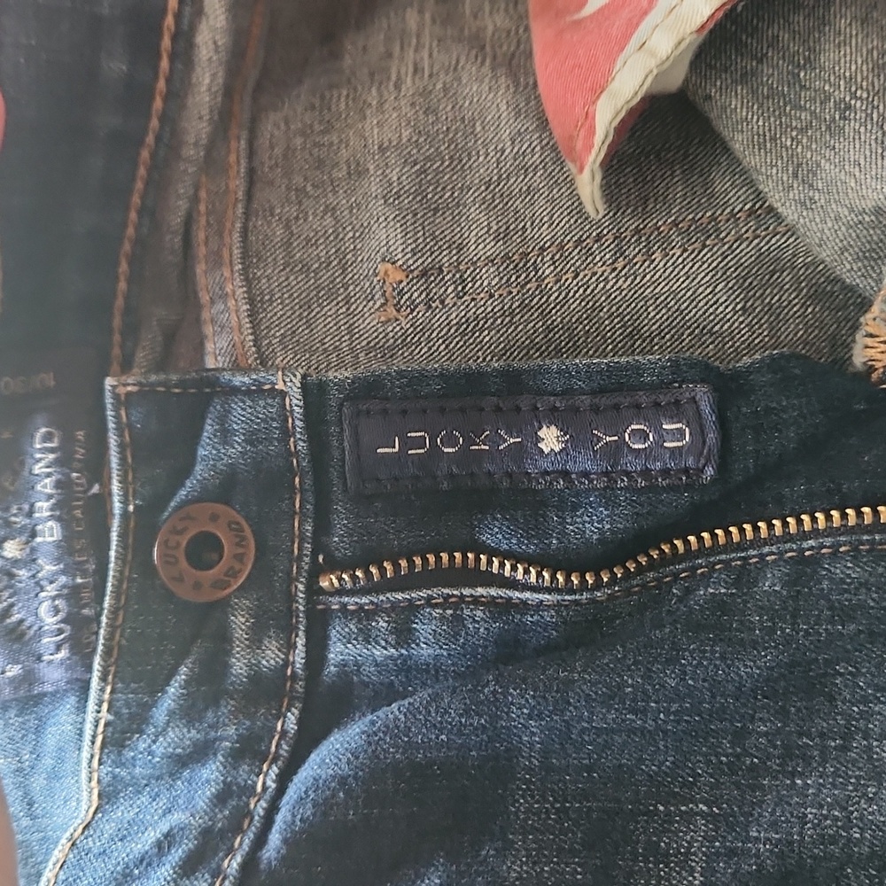 Lucky Brand Jeans - Picture 7 of 7